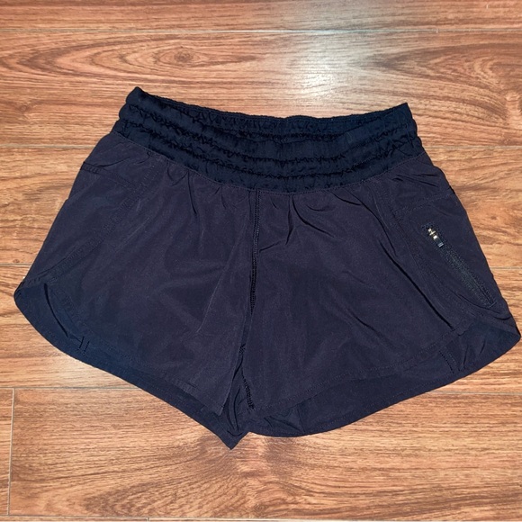 lululemon athletica Pants - black lululemon athletica shorts